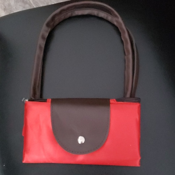 FREE WITH PURCHASE - Picture 2 of 8